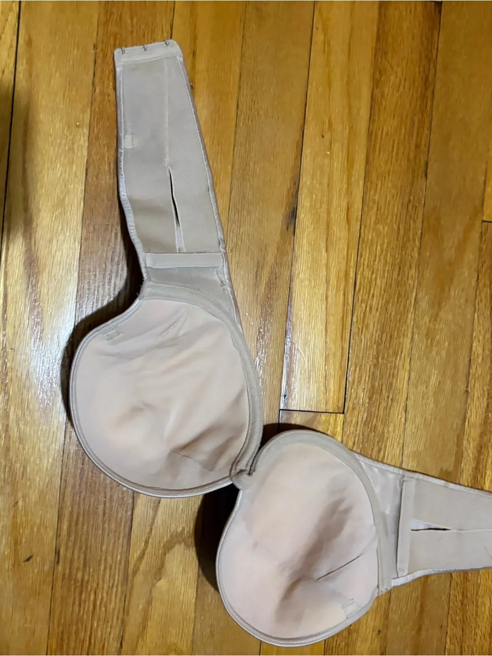 Victoria's Secret Nude Strapless Push-Up Bra